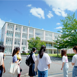 桜花学園大学