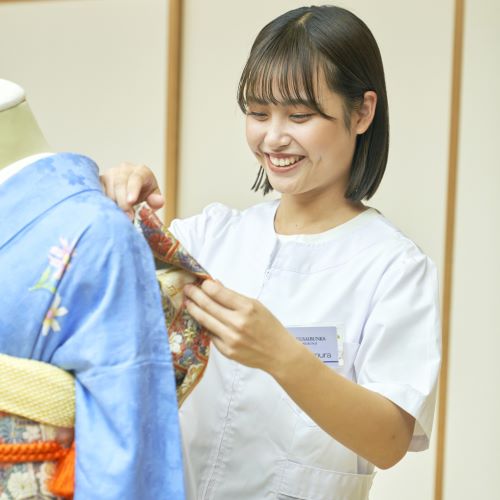 国際文化理容美容専門学校国分寺校