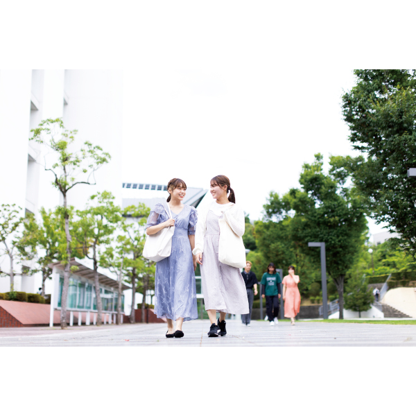 大阪経済法科大学3