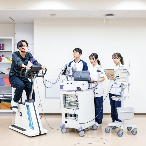 国際医療福祉大学