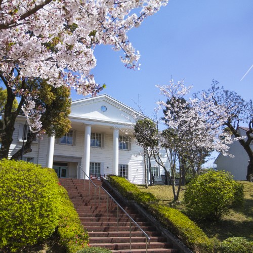 鎮西学院大学4