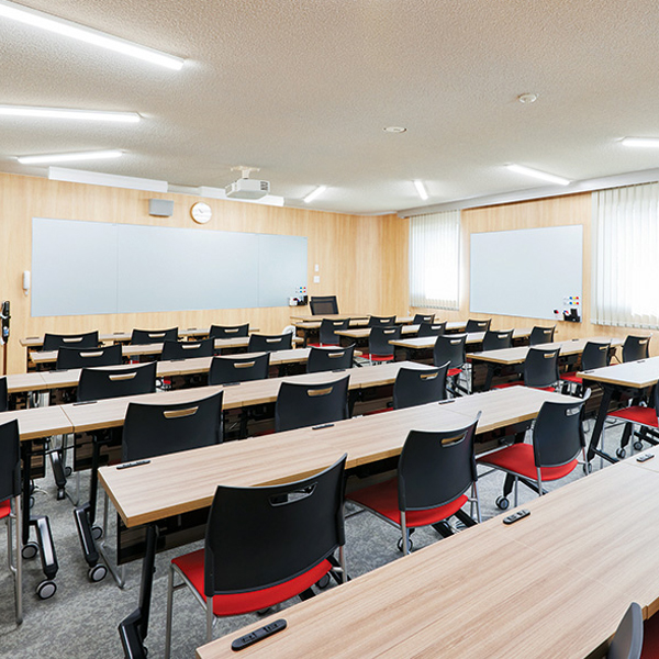 沖縄みらいＡＩ＆ＩＴ専門学校
