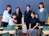 三輪田学園高等学校の制服