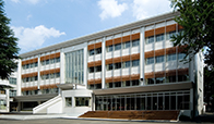 成蹊中学校