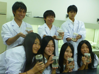 香川県　笠田高校　植物科学科植物バイオコース３年生のみなさん1
