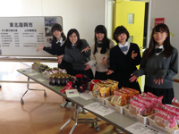 東京都　明治学院東村山高校　有志ボランティア・チームのみなさん1