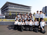 三重県　あけぼの学園高校　ビューティクリエイト部のみなさん2