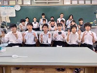 大阪府　枚方高校　生物飼育部のみなさん1