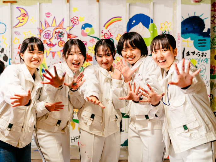 宮崎県　都城商業高校　共創ウェルビーイング部のみなさん1