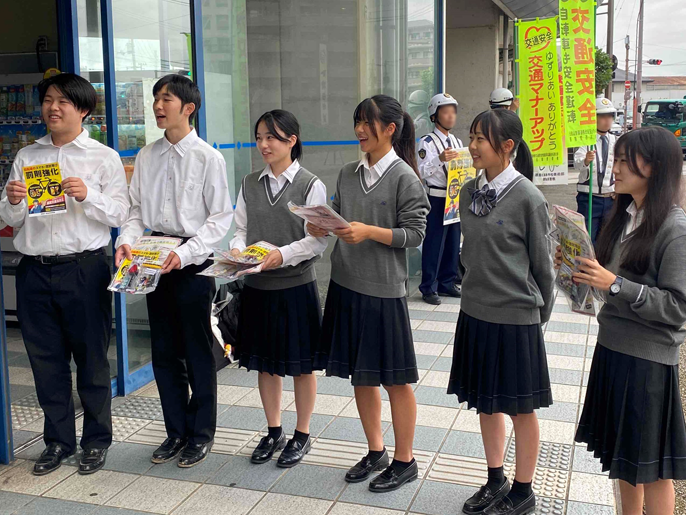 徳島県　城北高校　生徒会・生活交通委員会のみなさん1