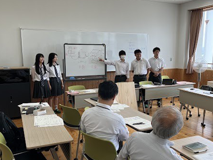 島根県　出雲工業高校　建築科３年生のみなさん1