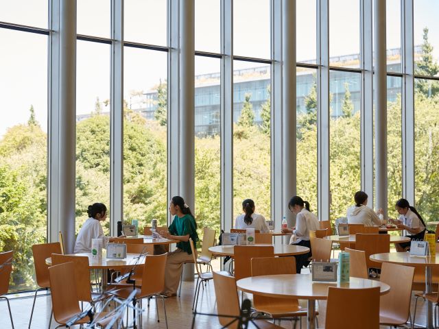 相模女子大学の学食