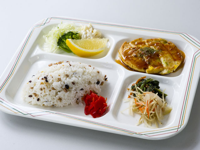 八戸学院大学短期大学部の学食