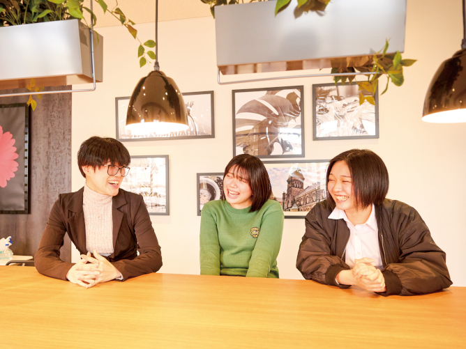 大阪経済法科大学の学食