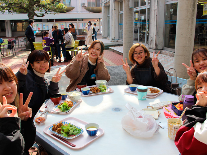 大垣女子短期大学のcampusgallery