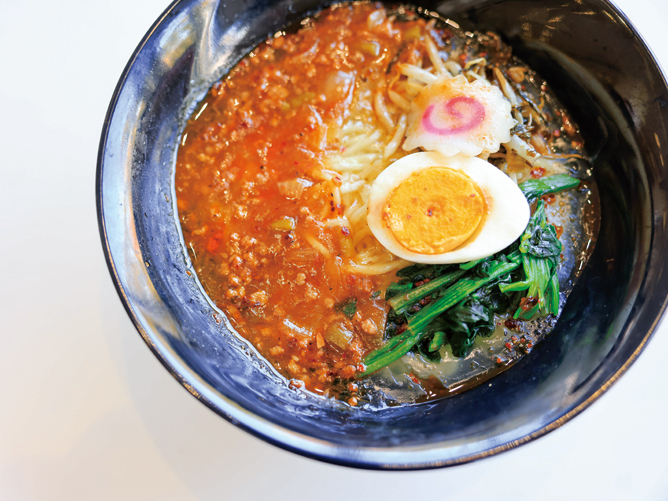 鶴見大学短期大学部の学食