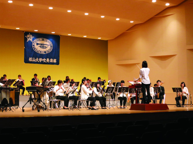 松山大学の部活