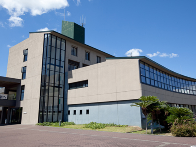 人間社会学研究棟