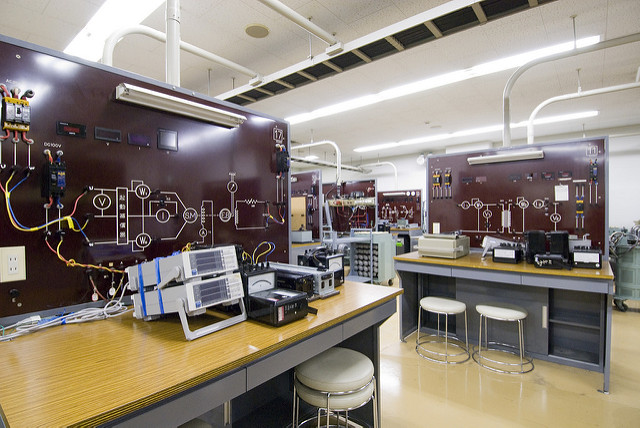 工学院大学のオープンキャンパス