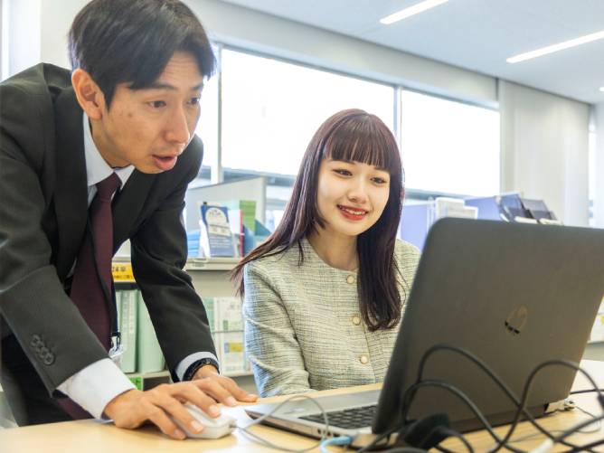 【キャリアセンター】就職・キャリアなどに関する情報が集約されています。