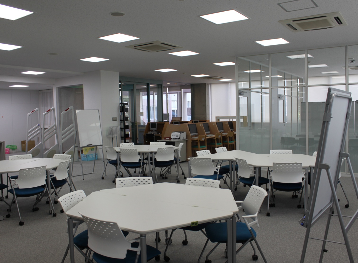 一宮研伸大学のオープンキャンパス