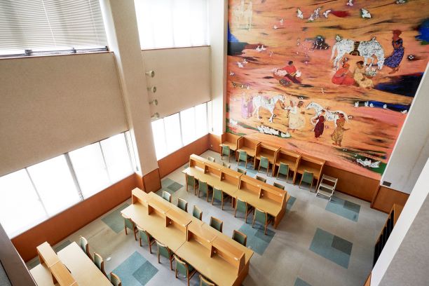 岐阜医療科学大学の図書館