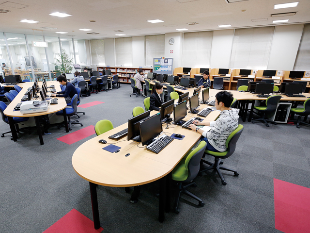 愛知大学の図書館
