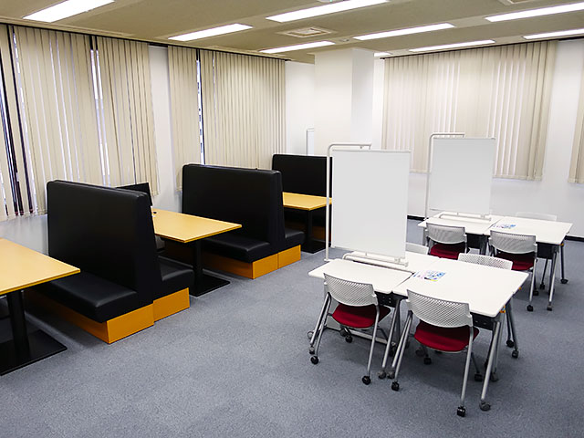千葉商科大学の図書館
