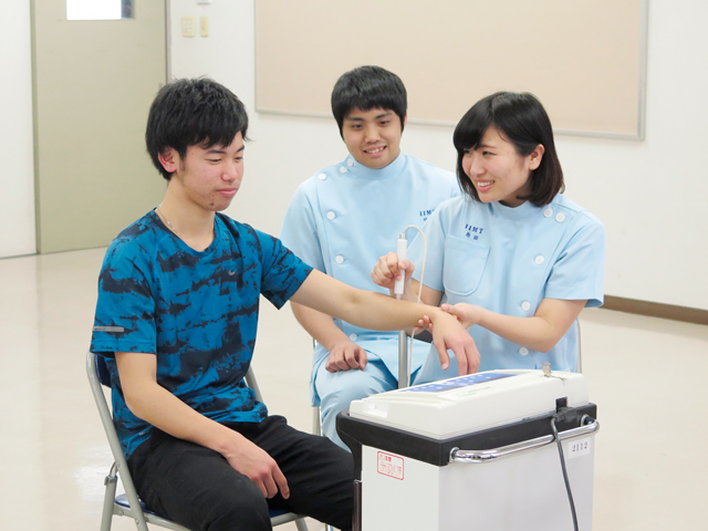 国際医学技術専門学校のオープンキャンパス