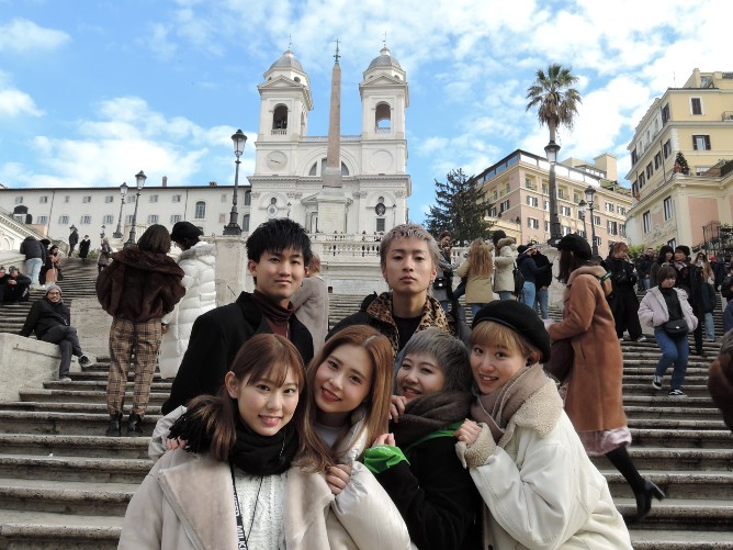 海外で活躍したい！夢の実現を力強くバックアップ！