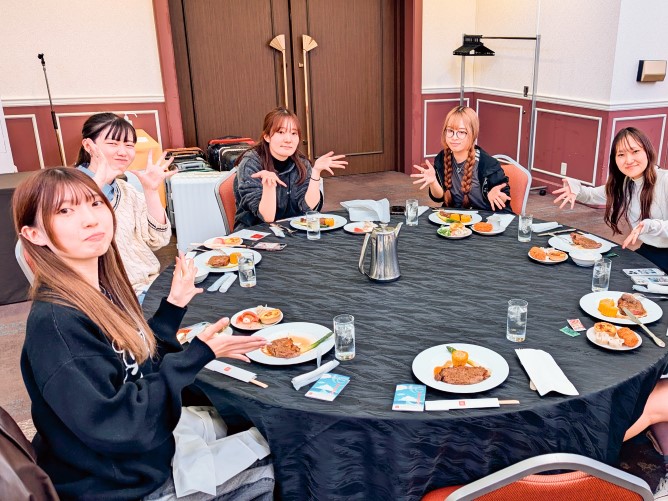 専門学校 日本デザイナー学院 九州校の研修旅行