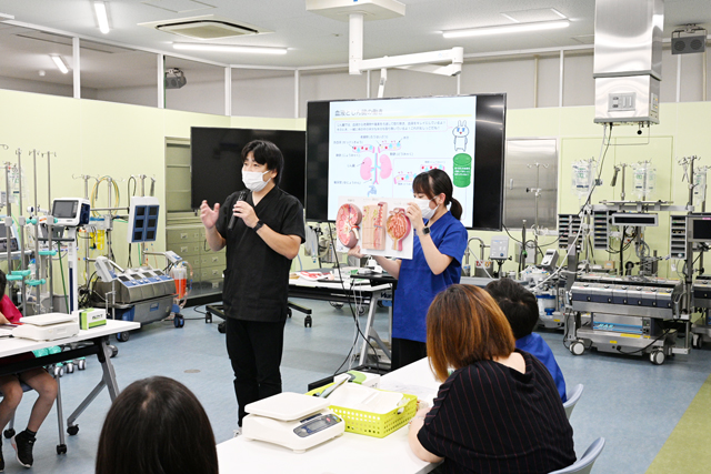 ひらめき☆ときめきサイエンス
じん臓すごいぜ！人工じん臓で学ぶ
じん臓の働きとろ過の仕組み4